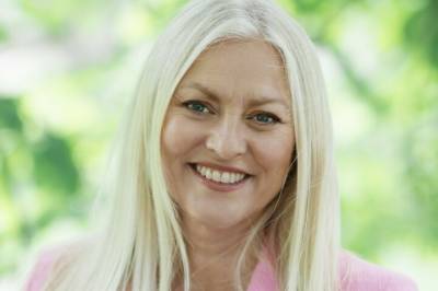- Mor mi fylte ni år då nyhenda kom til Noreg