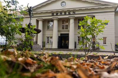 Venter inntektsfall på 30 prosent – straffes knallhardt på Børsen