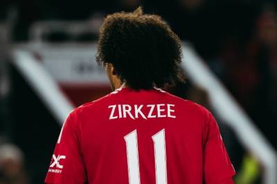 Zirkzee nekter å bli neste Donny van de Beek