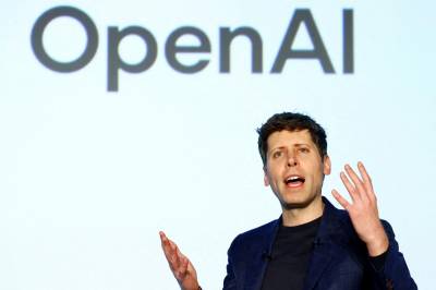 OpenAI: Kutter hardt i investeringsplaner