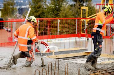 Takler oljepris og høyere rente: – Bemerkelses­verdig