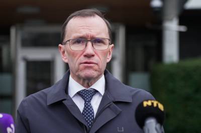 Barth Eide ser likhetstrekk med invasjonen av Irak