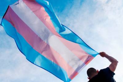 Finsk studie skaper debatt: Blir transungdom sykere av behandling?