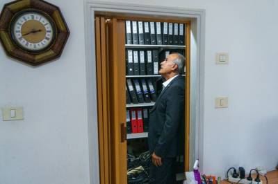 I Norge ble de hyllet. Nå stenger de dørene