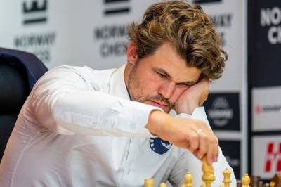 Tap for Magnus Carlsen i Norway Chess etter kaotisk avslutning