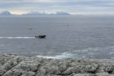 – Vil vurdere nye krav for båter til turistfiske