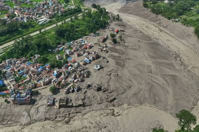 Jordskred på grensen mellom Tibet og Nepal