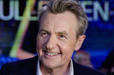 SVTs sparekniv svir - Skavlan blir