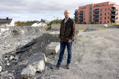 Boligutbygger tråkker på bremsen: – Salgstakten går saktere