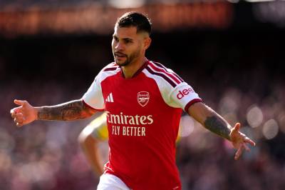 Praktangrep og sterke innbytter ga Arsenal-seier