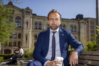 Solid år for Astrup-familien: Tjente 400 mill.