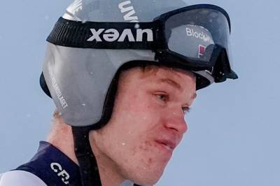 Kombinertløper Andreas Skoglund disket - hadde fire centimeter for stor dress