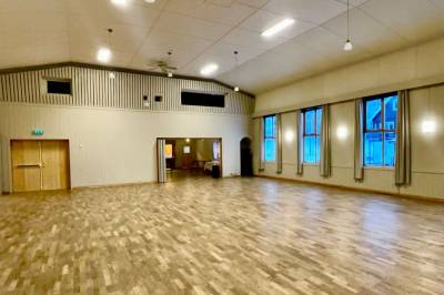 Her får du både gratis mat og lokale til barnedåp