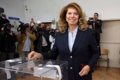 Presidentvalg i Bulgaria: Mot seier for kvinnen som vil ha dialog med Russland