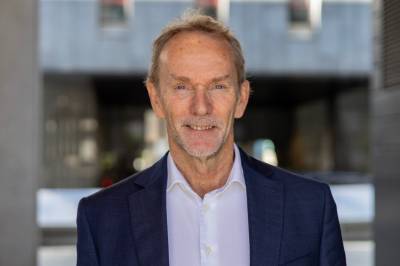 – Må være langt inn i en halvgal manns hode