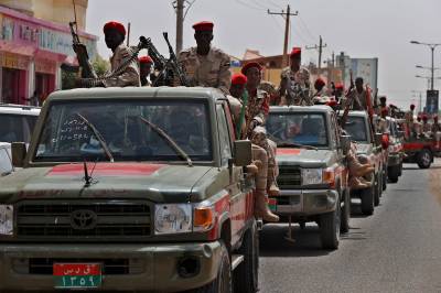 Emiratene holder liv i krigen i Sudan