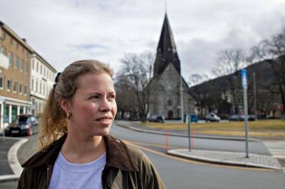 Festivalsjefen måtte utsette bryllupet: – Livet skjedde