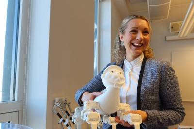 Søkertallene og antall ledige stillinger har stupt: – Ikke noen grunn til nervøsitet