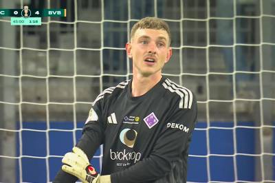 Samuele Inacio setter 4-0 mot HEBC Hamburg