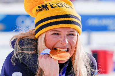 Svensk uro før femmila – Karlsson med sykdomssymptomer