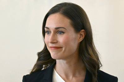 Sanna Marin i ny bok: Om skanda­lene, de store prøvel­sene, skils­missen og speku­lasjo­nene