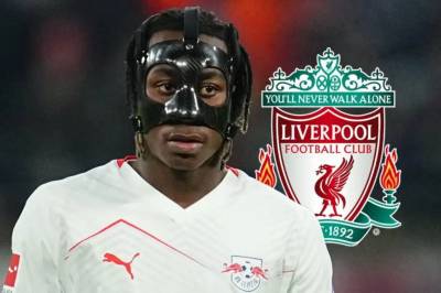 Sensasjonell Salah-arving scorer hat-trick på 18 minutter med Liverpool-delegasjon til stede