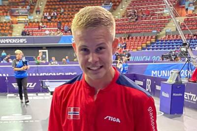 Kvartfinale i bortennis-EM: Borgar Haug mot Anton Källberg