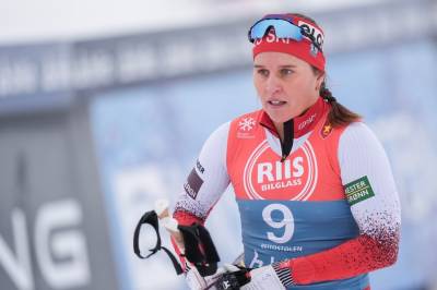 Udnes Weng-tvillingene slått ut i prologen - Skistad langt bak teten