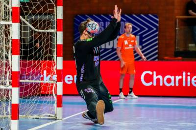 Håndballgutta halte i land 33-30-seier over Nederland i EM-generalprøven – vond smell for Bergerud