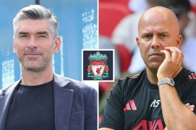 Liverpool oppfordres til å snappe opp genierklært manager før Manchester United