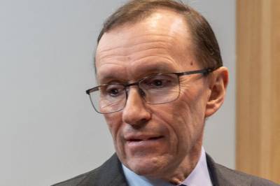 Utenriksråden om ansettelsen av sjefens sønn: «Fint»