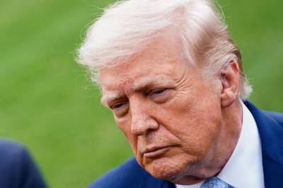 Trump sier han utsetter angrep mot kraftverk i Iran i fem dager etter «gode samtaler» 