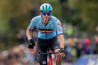 Segaert vant Giro-etappe etter solobrudd