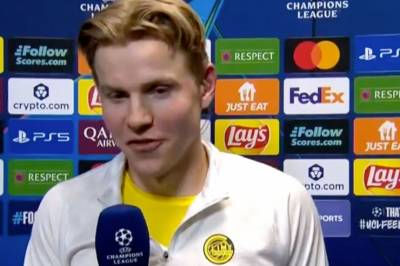 Legendene bryter ut i latter av Hauge-svar