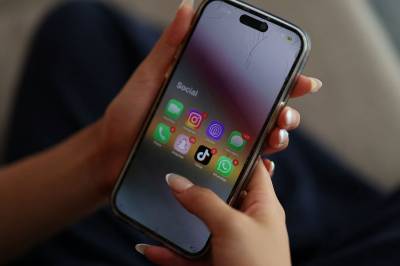 Hva skjer egentlig når ungdom bruker skjermen? Ny forskning knuser myte.