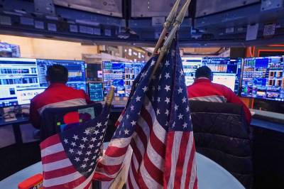 Wall Street faller fra start
