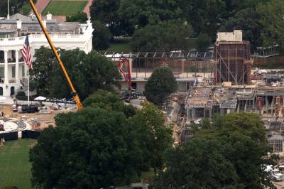 Trump-administrasjonen skal pusse opp Det hvite hus for 900 millioner dollar