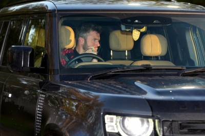 Her er Carrick på vei til trening