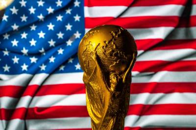 Trump kan tvinge fans fra fem VM-land til å betale et depositum på 15 000 dollar for å reise inn i USA