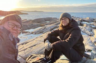 Midt på natten fikk hun en SMS fra ektemannen: «Ikkje bli stressa»