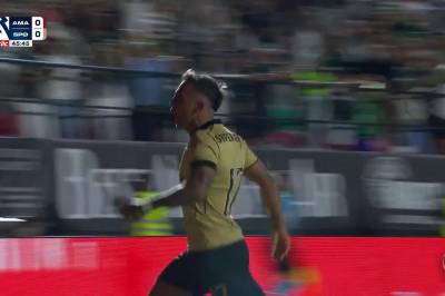 Rodrigo Zalazar setter 1-0 mot Estrela Amadora