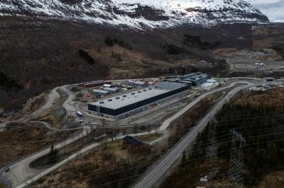 NVE gir Aker-dominerte Nscale varsel om tvangsmulkt