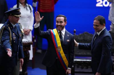 Trump-alliert har overtatt som president i Colombia