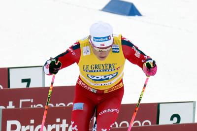 Klæbo fortsetter seiersrekken – trippelt norsk i Falun