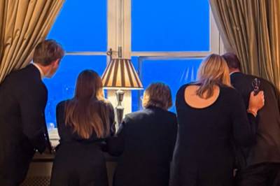 Kongefamilien deler nytt bilde fra Slottet 