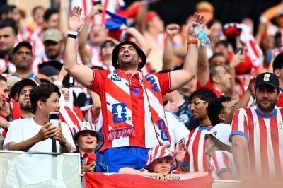 Paraguay erklærer nasjonal fridag etter VM-sensasjonen