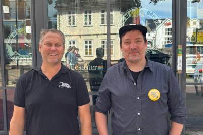 Lager VM-hus på Brygga: – Her er alle velkommen
