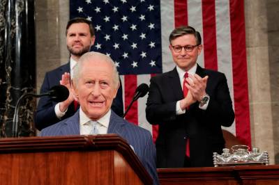 Lokker frem latteren i USAs kongress