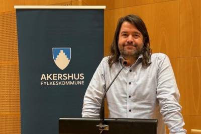 Fylkesrådet vil legge ned Follo folkehøgskole – Venstre og KrF må slutte å gjemme seg bak Høyre!