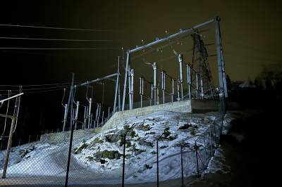 Linea om strømsituasjonen: – Ta gjerne julebaksten og lad elbilen på søndag, kan bli mer krevende til uka